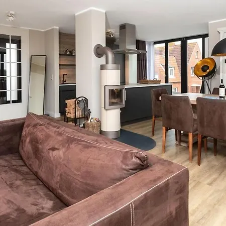 Reethuus Sued Modern Retreat