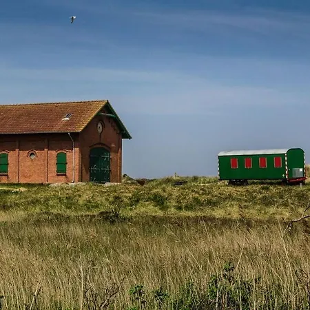 Reethuus Sued Modern Retreat *