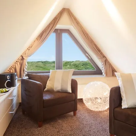 펜션 Reethuus Sued Modern Retreat 유이스트