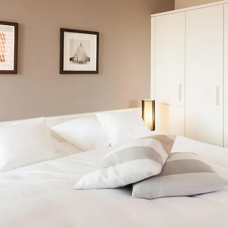 別荘 Reethuus Sued Modern Retreat