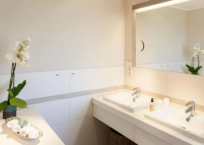 Reethuus Sued Modern Retreat 別荘 *